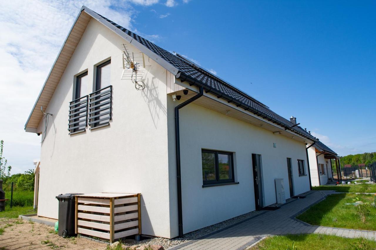 Lazurowe Apartamenty Niechorze Exterior foto